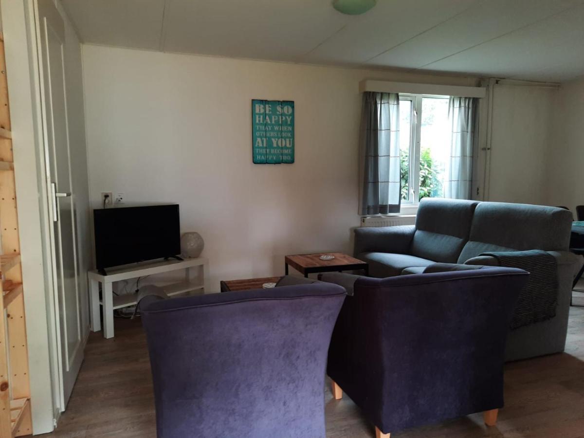 Chalet Lobke Voorthuizen Bagian luar foto