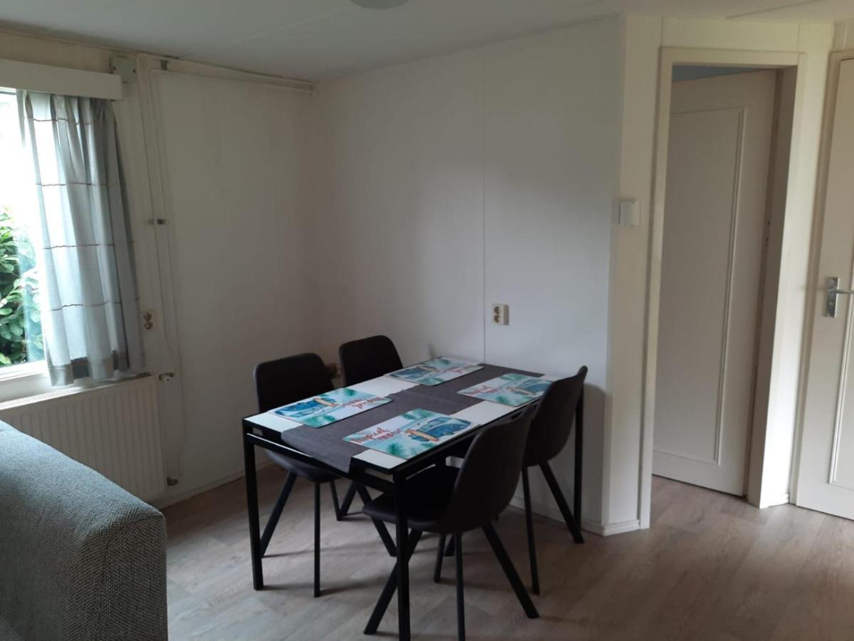 Chalet Lobke Voorthuizen Bagian luar foto