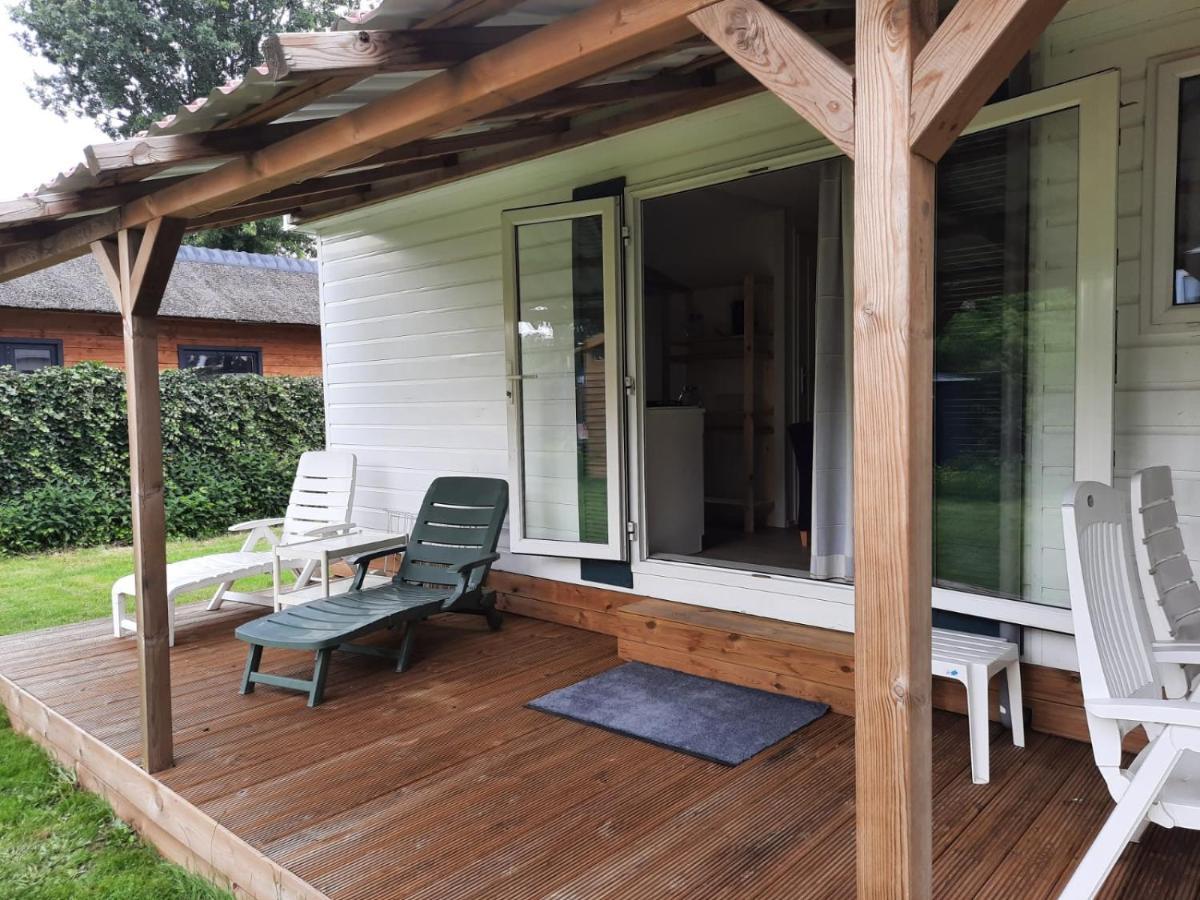 Chalet Lobke Voorthuizen Bagian luar foto