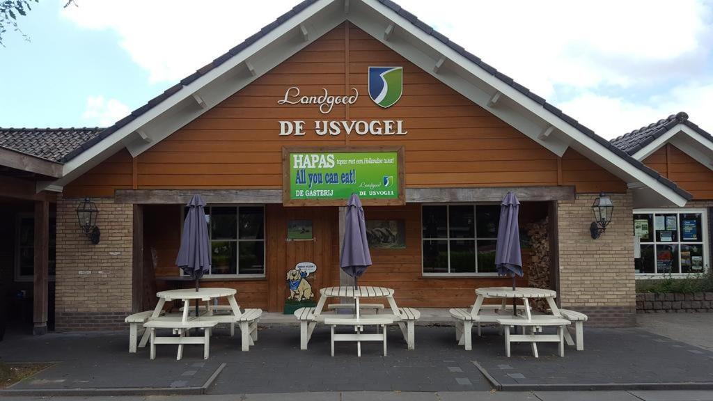 Chalet Lobke Voorthuizen Bagian luar foto